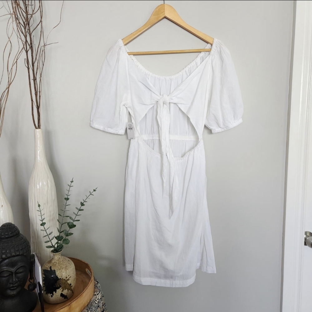 Old Navy NWT off the shoulder dress
